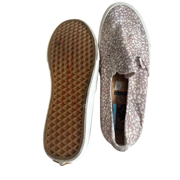 VANS Men's Ombre Leopard Print Slip On Sneakers Size 10 - Picture 2 of 8